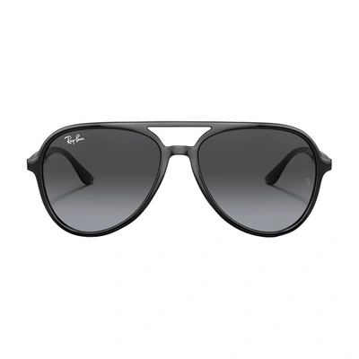Shop Ray Ban Pilot Sunglasses In Black_grey_gradient