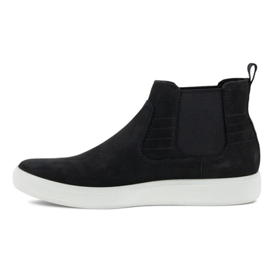 Shop Ecco Soft Classic W Sneaker In Black
