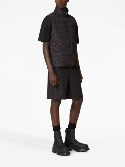 Valentino Men's Nylon Vest With Toile Iconographe Print In Black