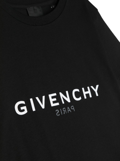 Shop Givenchy Logo-print Cotton T-shit In Black