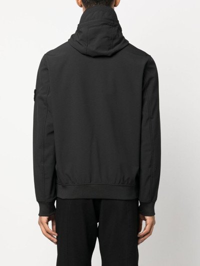 Stone Island Compass-patch Zip-up Hooded Jacket In Schwarz