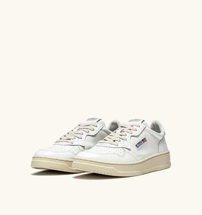 Shop Autry Women Medalist Low 01 Leather Sneakers In White White