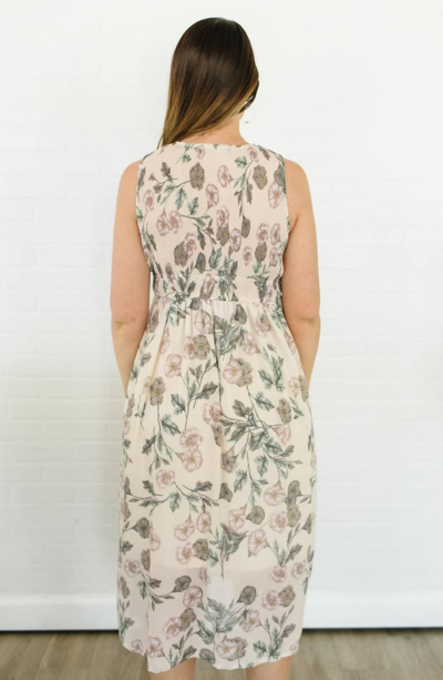 Black Tape Vintage Floral Maxi Dress In Vintage Blush Floral In Multi