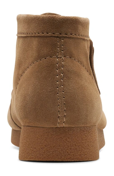 Clarks Wallabee Evo Boot In Beige Suede In Dark Sand Suede