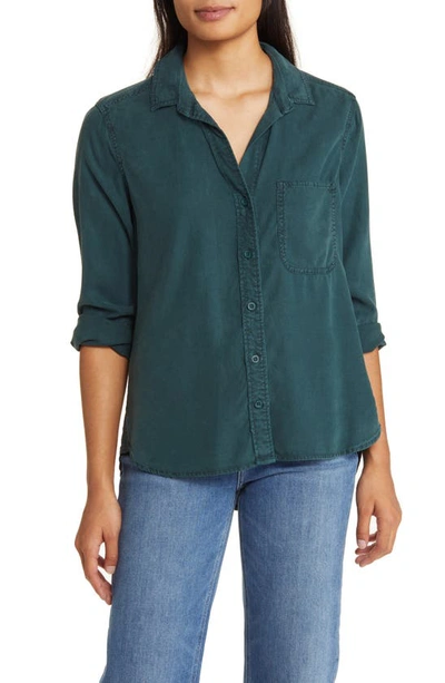 Shop Bella Dahl Shirttail Button-up Shirt In Jade Night