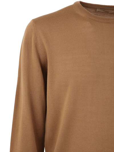Nuur Long Sleeve Crew Neck Sweater