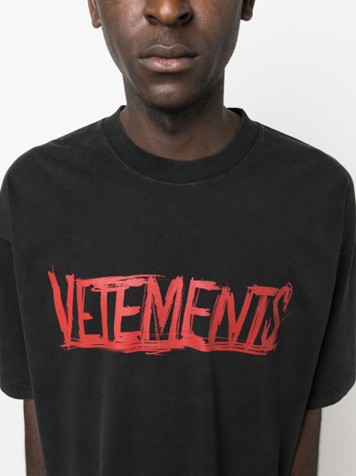 Shop Vetements Worldtour Logo T