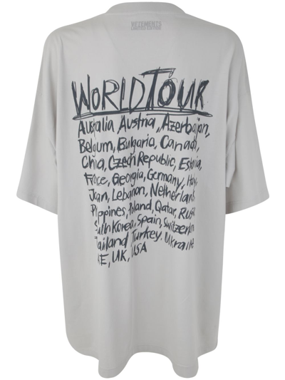 Shop Vetements Worldtour Logo T