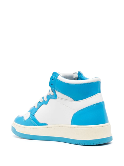 Autry Medalist Bicolor High Sneakers In White