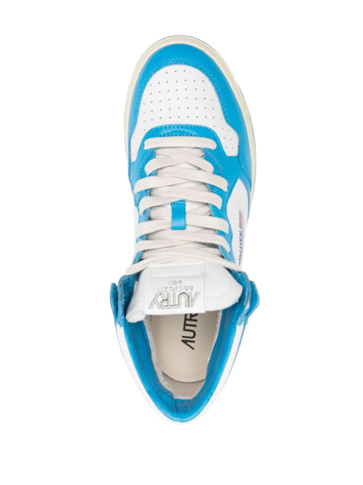 Autry Medalist Bicolor High Sneakers In White