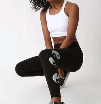 Electric & Rose Sunset Legging In Yinyang Onyx/cloud In Multi