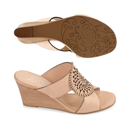 Brighton Rive Wedge In Natural In White