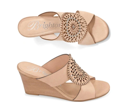 Brighton Rive Wedge In Natural In White