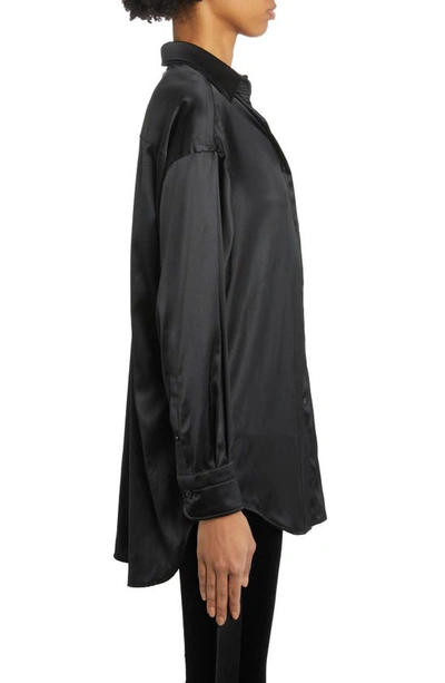 Tom Ford Fitted Stretch Silk Satin Shirt In Black