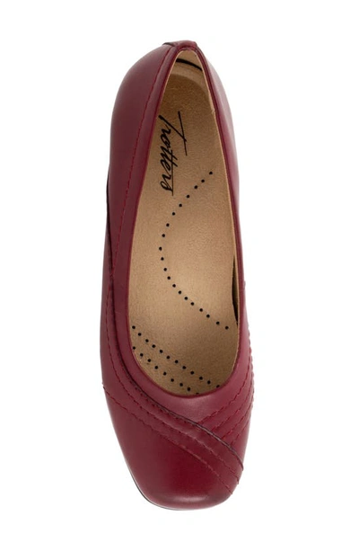 Trotters Sasha Square Toe Flat In Sangria