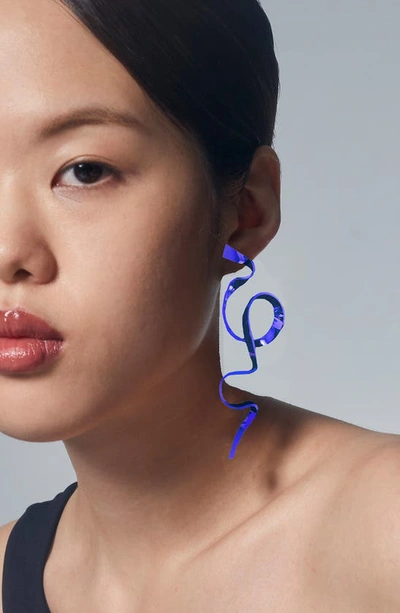 Sterling King Allegro Ribbon Drop Earrings In Cobalt