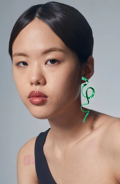 Shop Sterling King Allegro Ribbon Drop Earrings In Emerald