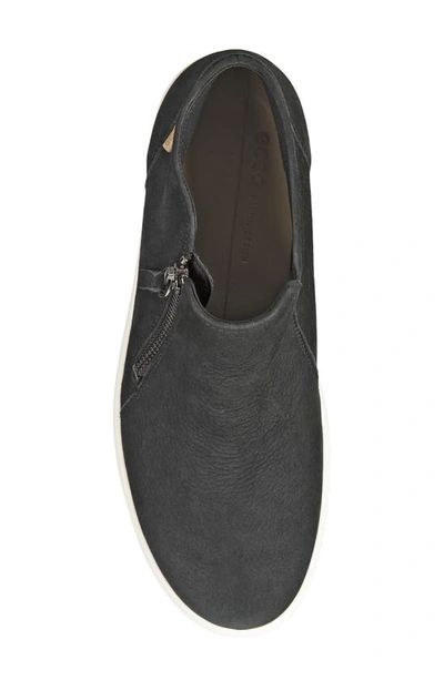 Ecco Soft 7 Mid Top Sneaker In Black