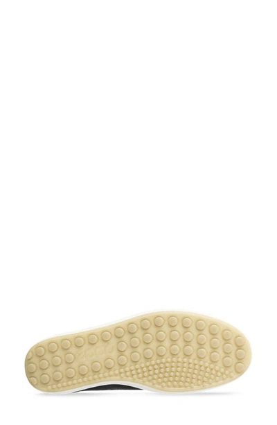Ecco Soft 7 Mid Top Sneaker In Black
