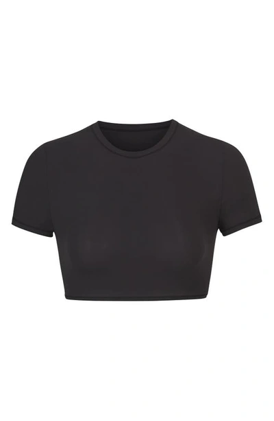 Shop Skims Fits Everybody Crop T-shirt In Onyx
