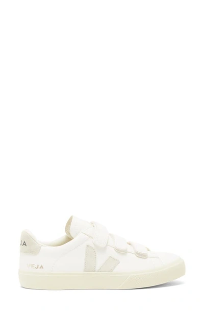 Shop Veja Recife Sneaker In Extra-white Natural