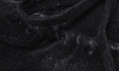 Minnetonka Tarik Slipper In Black