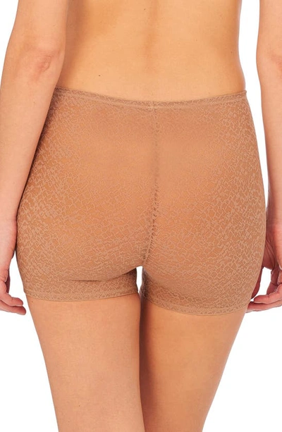 Natori Pretty Smooth Shortlette In Buff