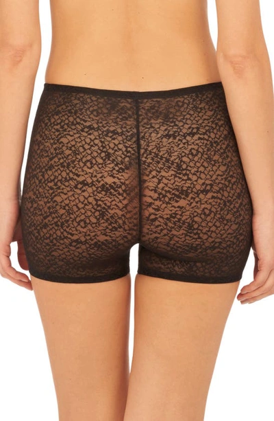 Shop Natori Pretty Smooth Shortlette In Black