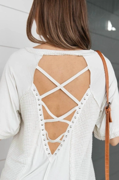 Pol Keep It Cool Raglan V-neck Top In Ivory In Multi