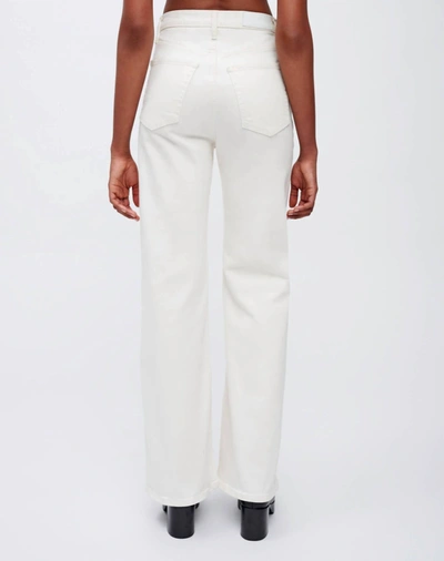 Re/done 70s Ultra High Rise Wide Leg Jean In Vintage White In White