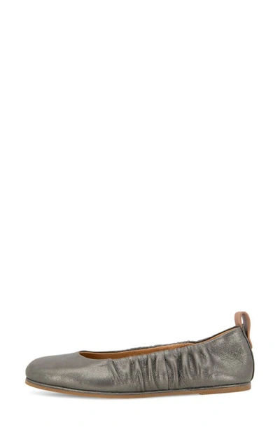 Gentle Souls By Kenneth Cole Mavis Ballet Flat In Pewter Leather
