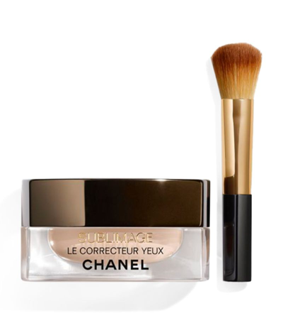 Shop Chanel (sublimage Le Correcteur Yeux) Concealer In Nude