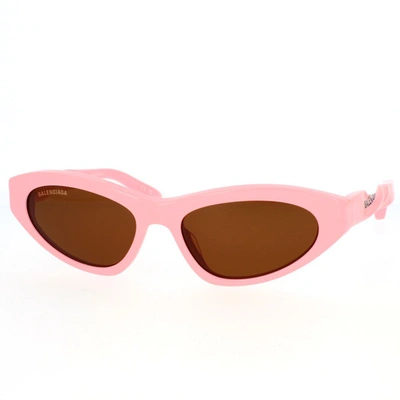 Balenciaga Logo Twisted Acetate Cat-eye Sunglasses In Pink