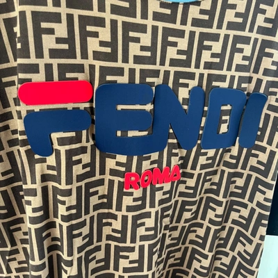 Pre-owned Fendi Mania Logo Cotton T-shirt