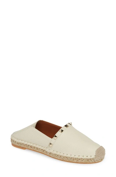 Shop Valentino Garavani Rockstud Espadrille In Ivory