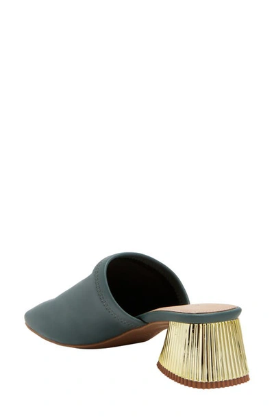 Katy Perry The Clarra Slipon Womens Solid Faux Leather Mules In Sage Leaf