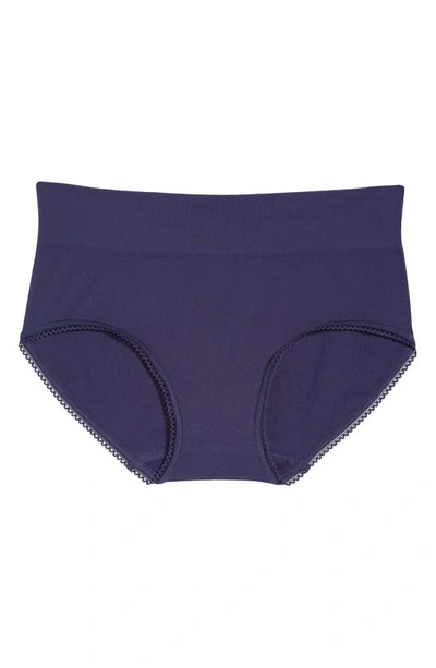 Wacoal Feeling Flexible Briefs In Eclipse