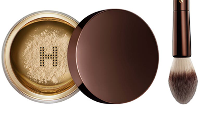 Hourglass Veil™ Translucent Setting Powder & Brush Set Usd $115 Value
