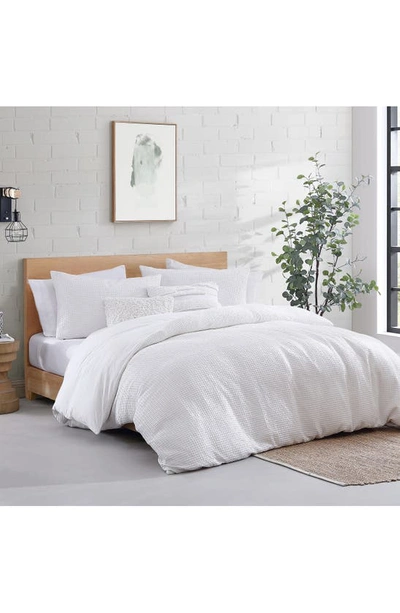 Dkny Modern Waffle Cotton Duvet & Sham Set In White