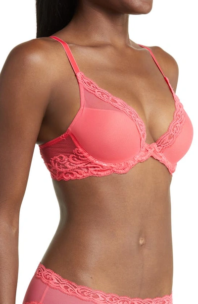 Shop Natori Feathers Underwire Contour Bra In Hibiscus