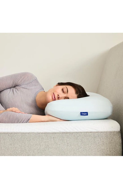 Casper Hybrid Pillow With Snow Technology, Standard In White