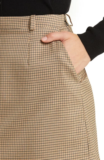 Wayf Newton Houndstooth Pencil Skirt In Brown Houndstooth