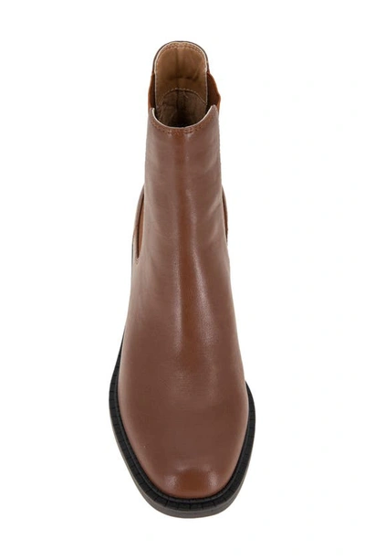 Boxxa Block Heel Chelsea Boot In Sugar Almond