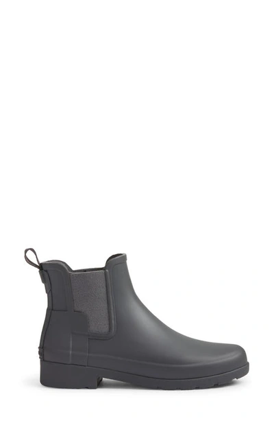 Shop Hunter Refined Chelsea Boot In Luna/ Stratus