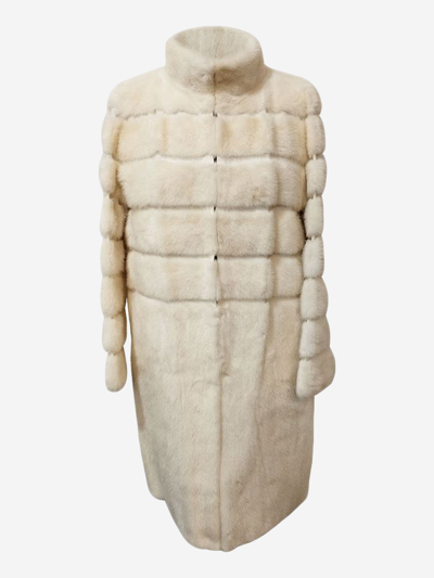 Fendi Pre-owned Women's Precious Stones Fur Coat