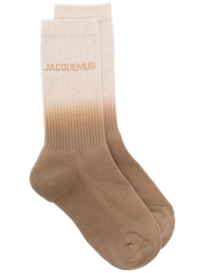 Shop Jacquemus Les Chaussettes Moisson Gradient Socks In Neutrals