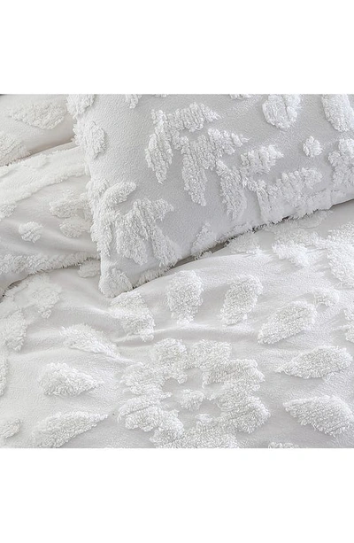 Chf Industries Peri Home Chenille Laurel Duvet Cover & Shams Set In White
