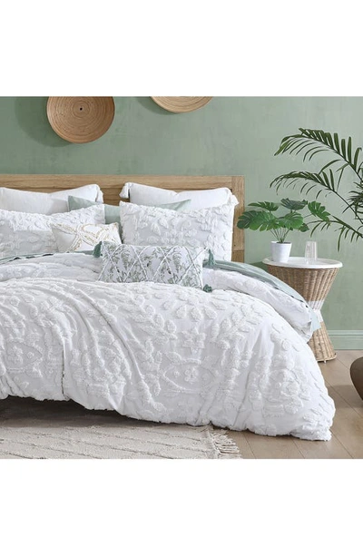 Chf Industries Peri Home Chenille Laurel Duvet Cover & Shams Set In White