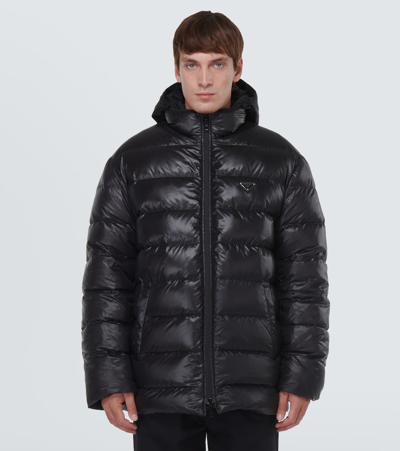 Prada Re-nylon Reversible Puffer Jacket In Black