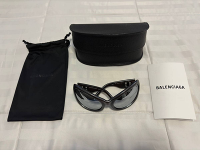 balenciaga sunglasses alien